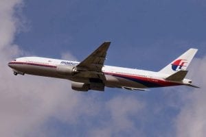 Malaysia Airlines Flight 370 Disappears