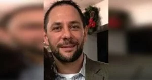 FBI Agent Investigating the Clinton Foundation Commits Suicide in Austin Night Club. Witnesses Told to "Keep Quiet"