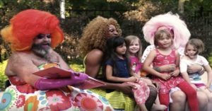 Facebook Shuts Down ‘500 Mom Strong’ Group That Advocated Against Drag Queen Story Hour
